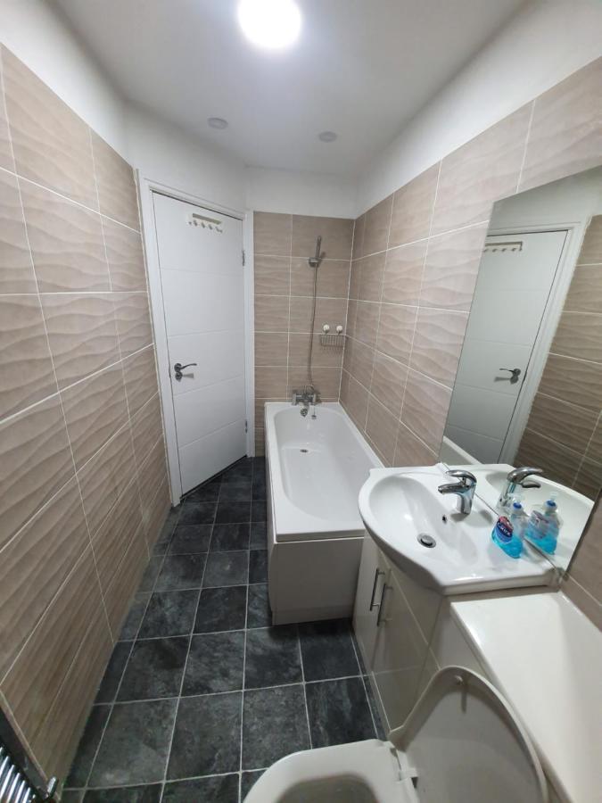 Beautiful Rooms Shaw St And Pine St Bury  Luaran gambar
