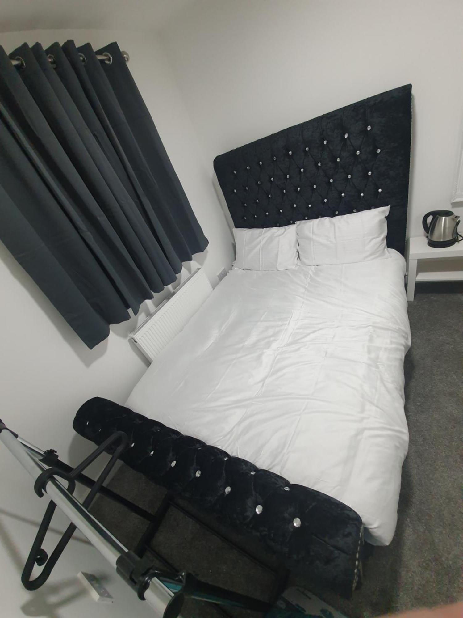 Beautiful Rooms Shaw St And Pine St Bury  Luaran gambar